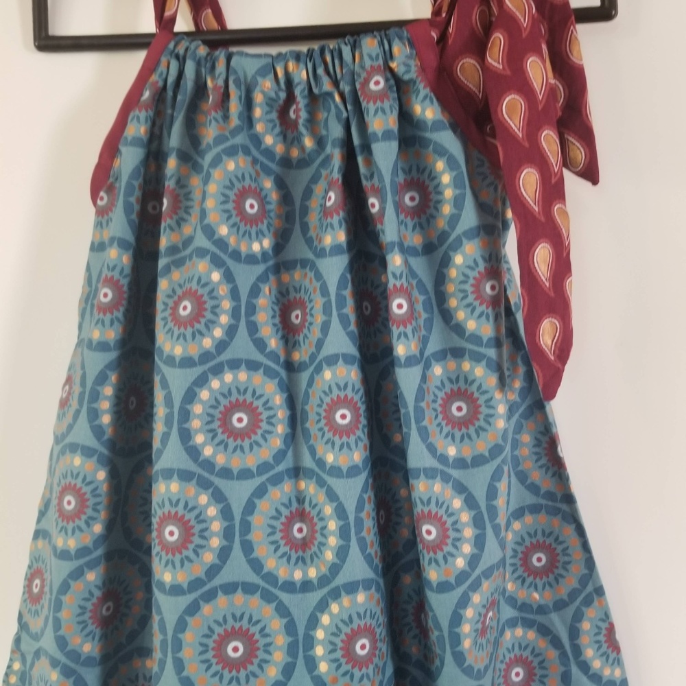 Medallions Turquoise with Paisley Rust Print Multi